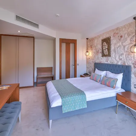 Molino Hotel