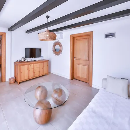 Molino Hotel 3*