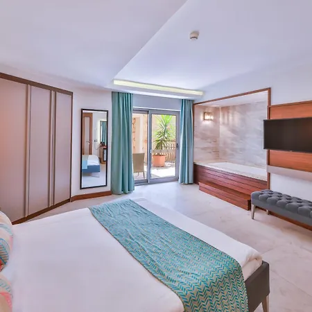 Molino 3*