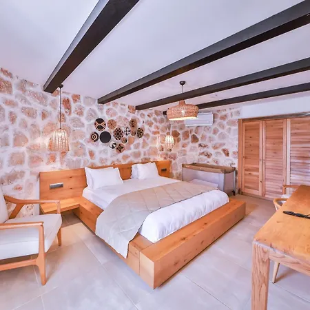 Molino Hotel 3*