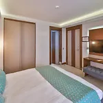 Molino 3*